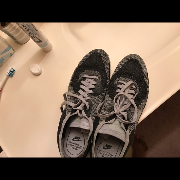 Shoes sneakers - Picture 4 of 6